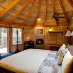Heron Cabin Bed Stormking Spa Retreat Mount Rainier Cabins