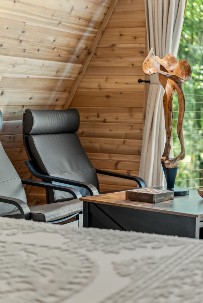eagle cabin at mt rainier interior photo