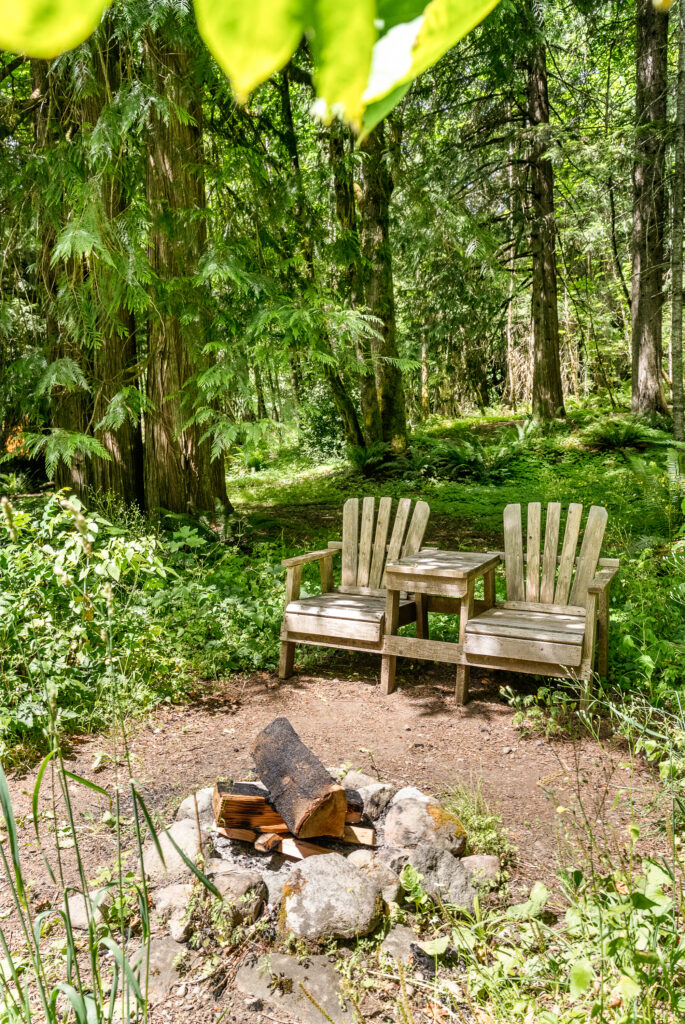 Raven cabin at Stormking spa