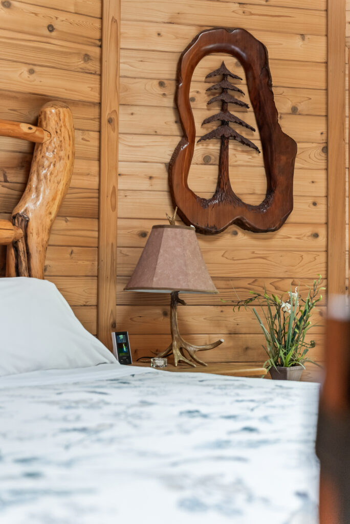 wolf cabin king bed photo