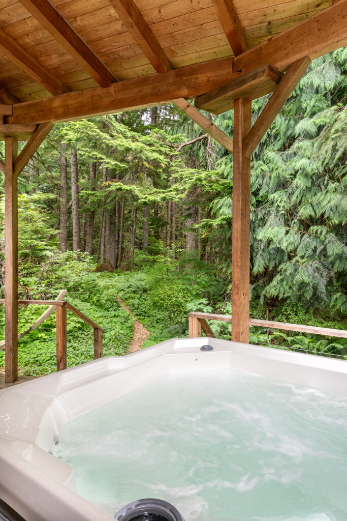 private hot tub for romantic getaway at mt rainier