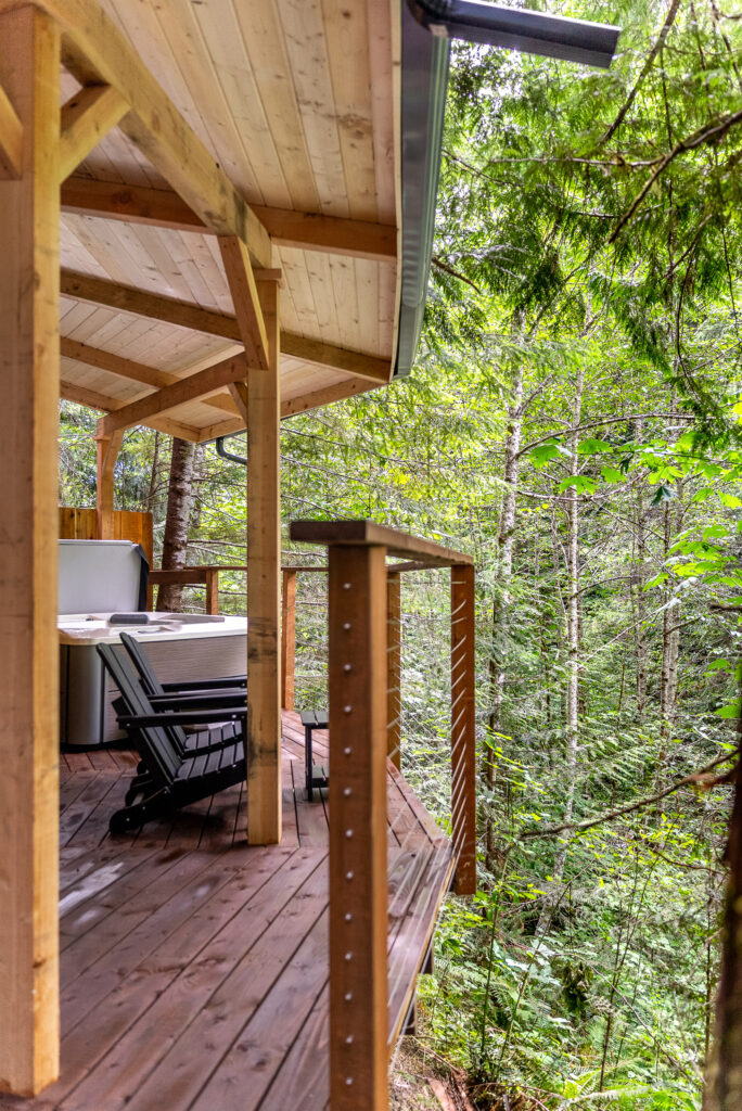 elk cabin outdoor view photo 1