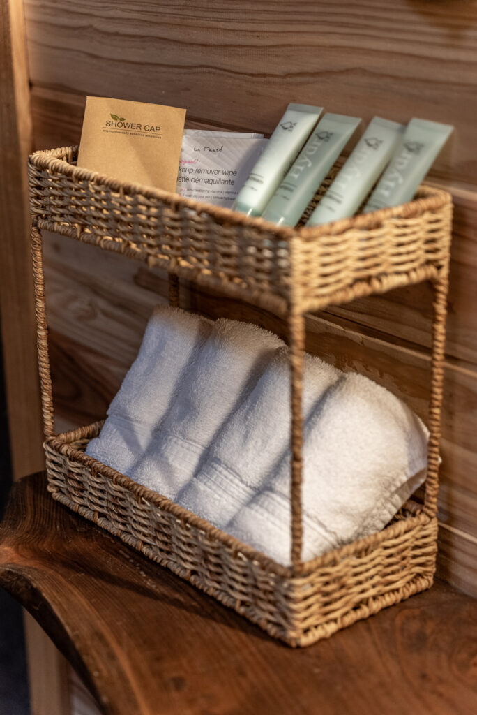 Elk cabin bathrobes and towels photo 2