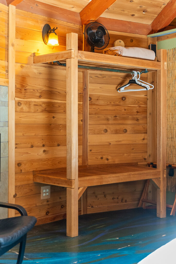 Heron Cabin bedroom photo 2