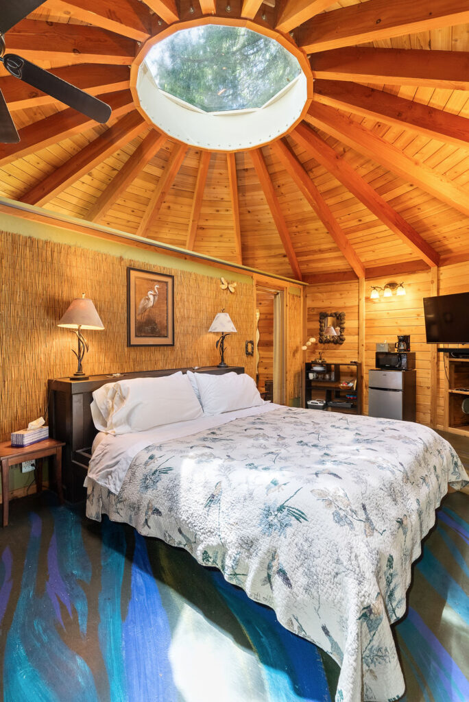 Heron Cabin bedroom photo 8