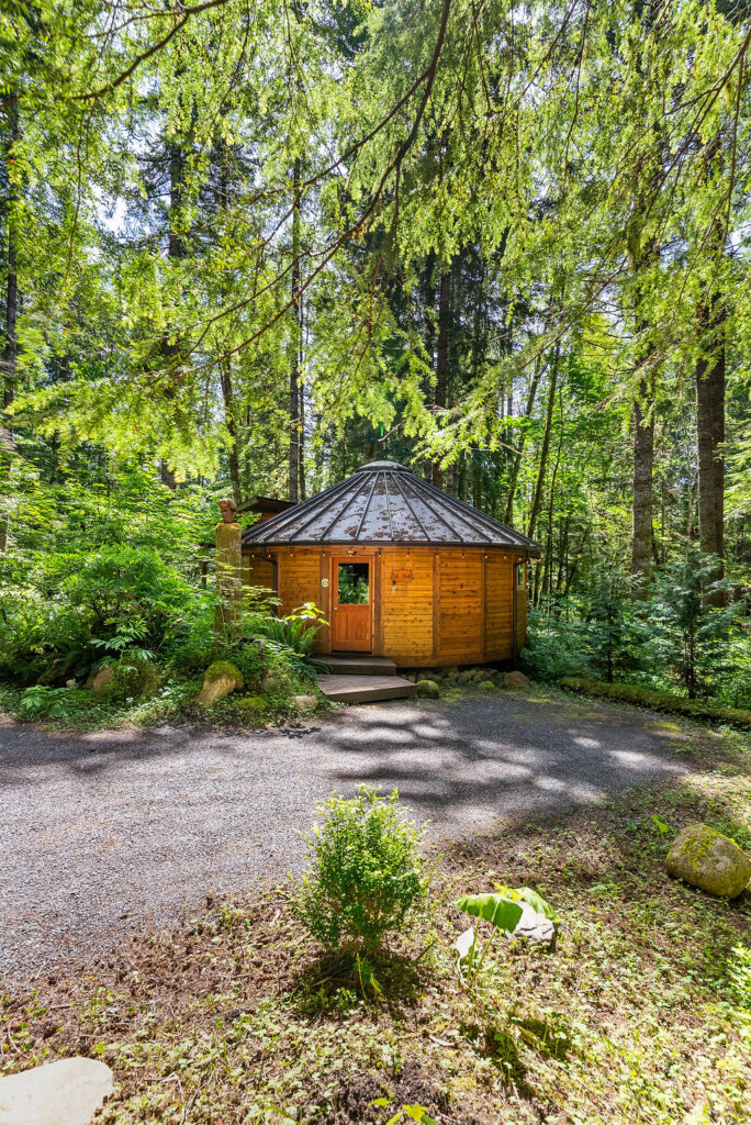 Owl Cabin at Stormking Cabins & Spa photo 2