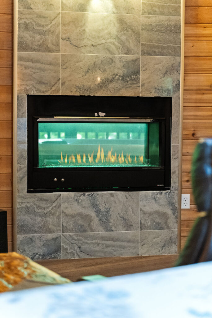 Owl Cabin fireplace photo 1